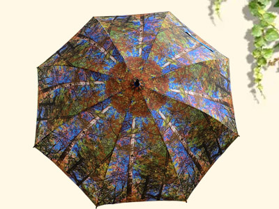 Omfamna naturens skönhet med våra tryckta paraplyer